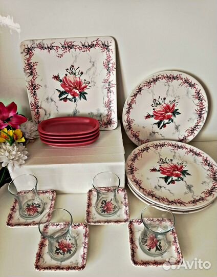 Набор столовой посуды на 4 персоны из 17 предметов