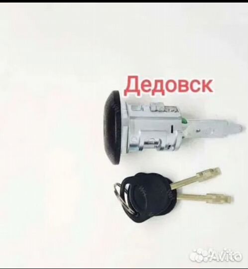 Личинка левой двери Ford Transit 2000-2014 год
