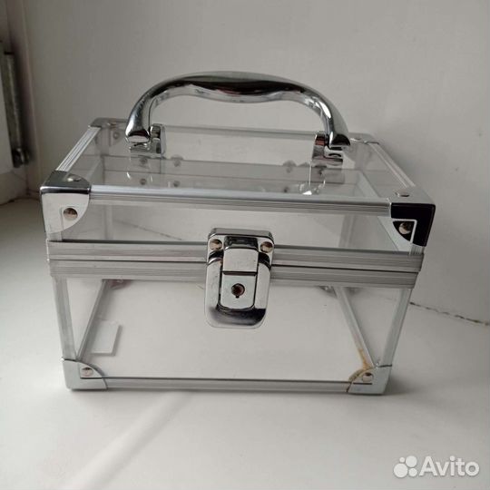 Шкатулка очень красивая для украшений