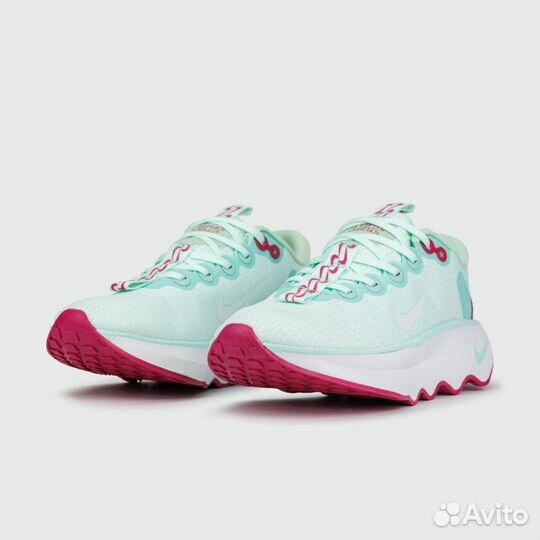 Кроссовки Nike Motiva Light Green Wmns