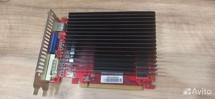 Видеокарта PCI-E