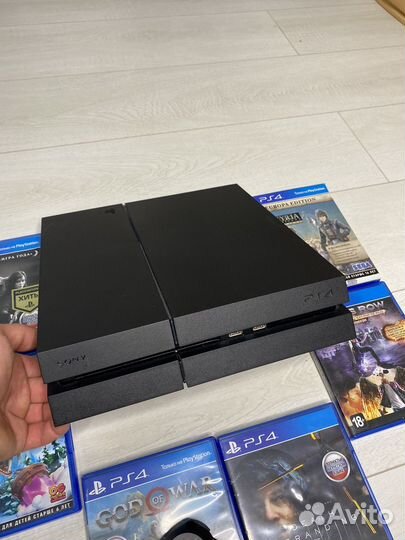 Sony PS4 V3 1000gb / 2 геймпада / Cuh 1216