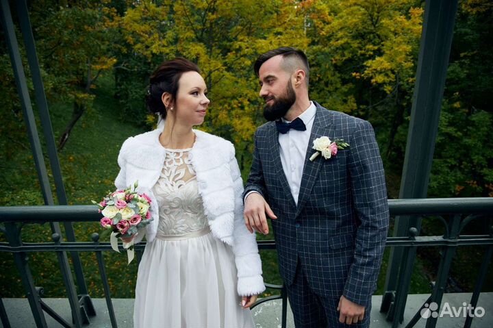 Свадебное платье