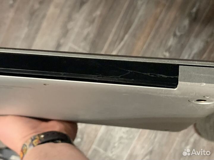 Macbook pro 15 2011 i7 2.2ghz Radeon hd6750m 1gb