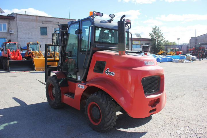 Вилочный погрузчик Redstar DK035, 2023