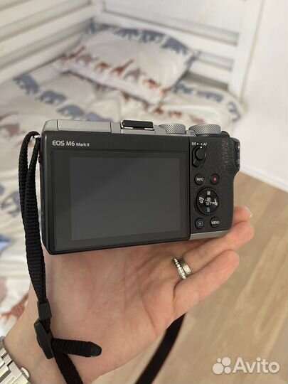 Фотоаппарат canon eos M6 Mark II