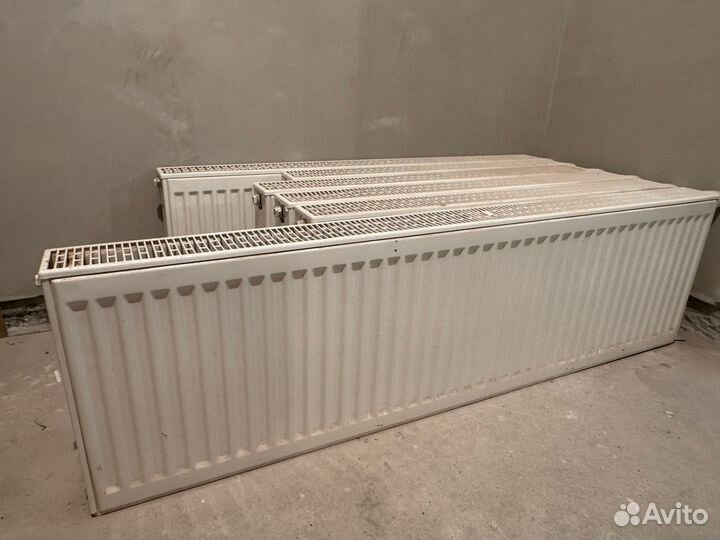 Радиатор отопления стальной панельный бу