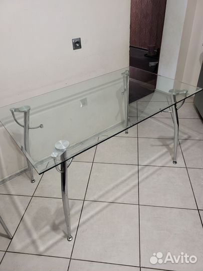 Кухонный стол и стулья бу