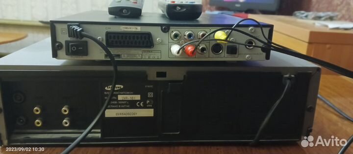 Видеомагнитофон & двд плеер