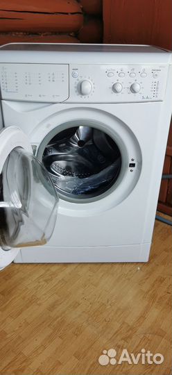 Стиральная машина indesit iwsc5105