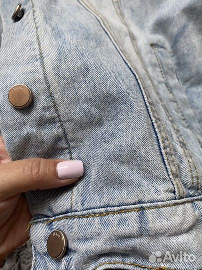 Джинсовая куртка