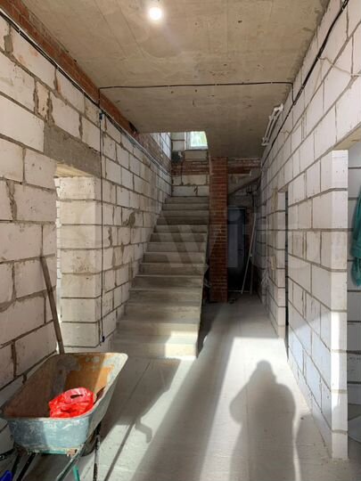 Дом 184 м² на участке 13 сот.