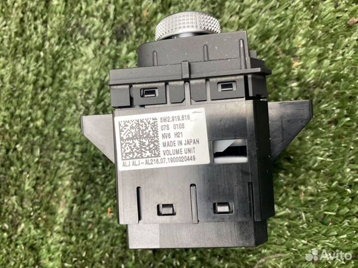 Джойстик громкости магнитолы Audi A4 (B9), 8W5