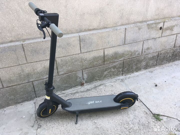 Электросамокат bogist max