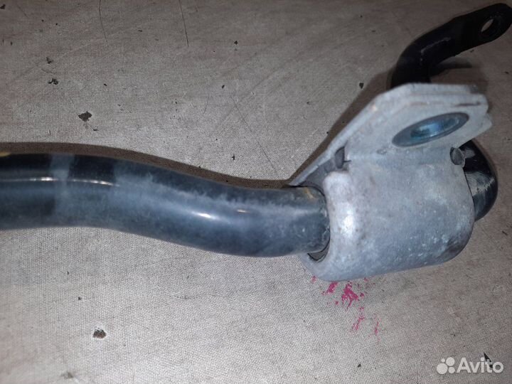 Стабилизатор задний Mercedes Gl550 X164 273.963