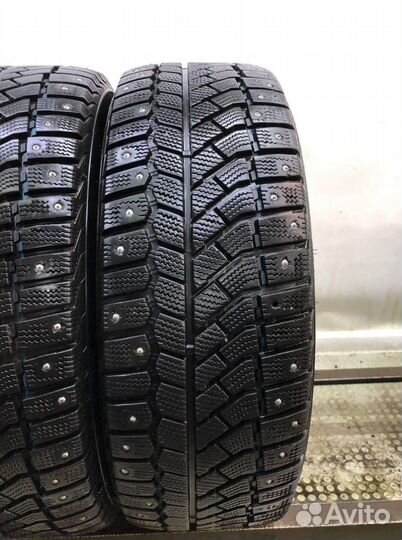 Viatti Brina Nordico V-522 215/60 R16 98W