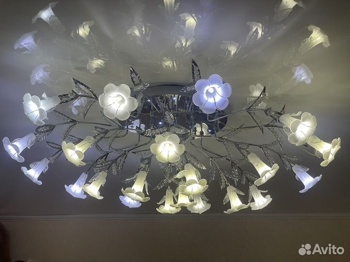 Люстра потолочная
