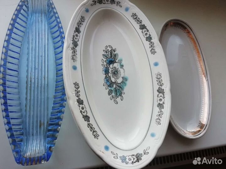 Посуда:кофейный набор,тарелки, блюда,селедочницы