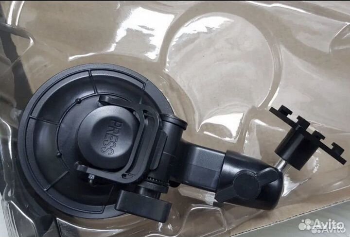 Держатель для планшета в машину