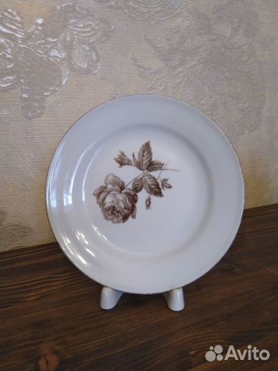 Тарелки Kahla ГДР Роза