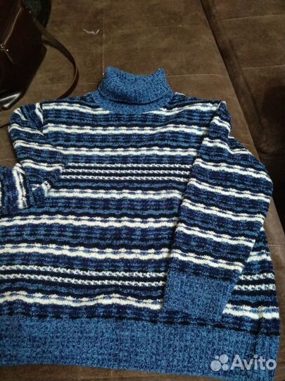 Свитер женский 50-52 бу