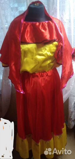 Цыганский костюм для ведущий