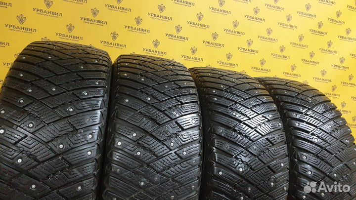 Goodyear Ultragrip Ice Arctic 215/55 R16 97T
