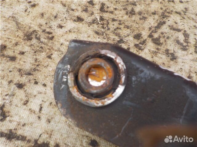 Рычаг задний левый Ford Focus DBW eydc 2004