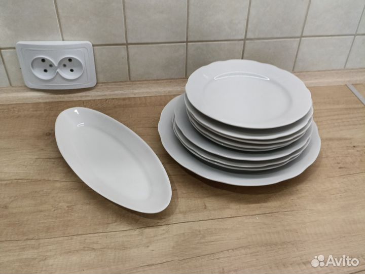 Тарелки белые фарфор комплект