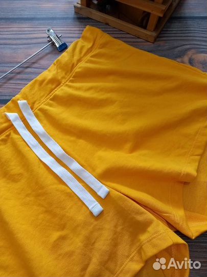 Шорты новые 48-50 размер