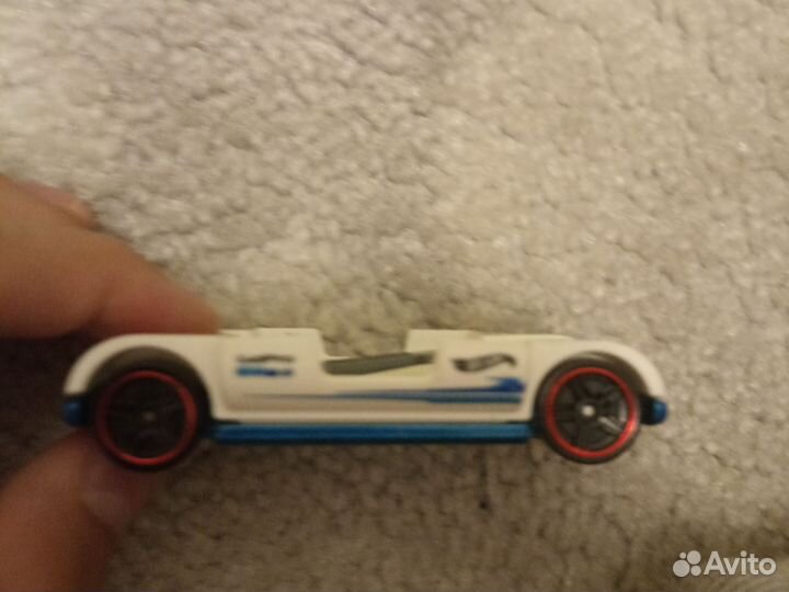 Машинка хотвилс коллекционная