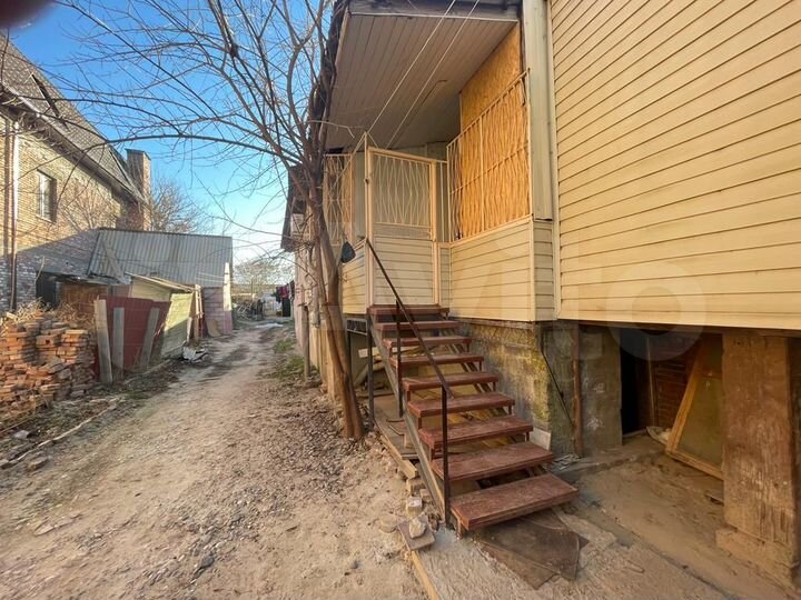 3-к. квартира, 87 м², 1/1 эт.