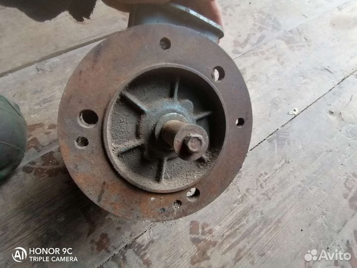 Электродвигатель 1,5 кв,1500 об