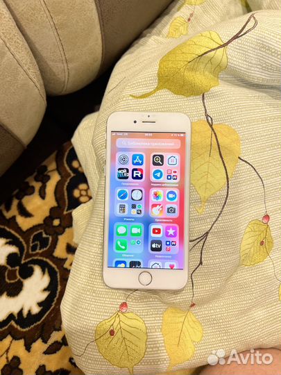 iPhone 6S, 32 ГБ