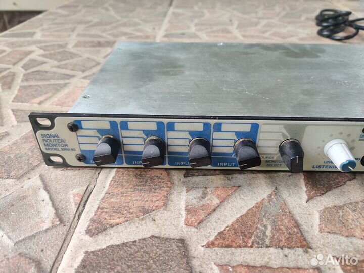 Коммутатор Furman SRM 80