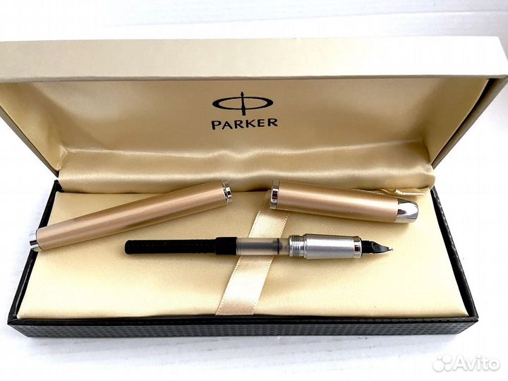 Ручка перьевая Parker в коробке - розовое золото