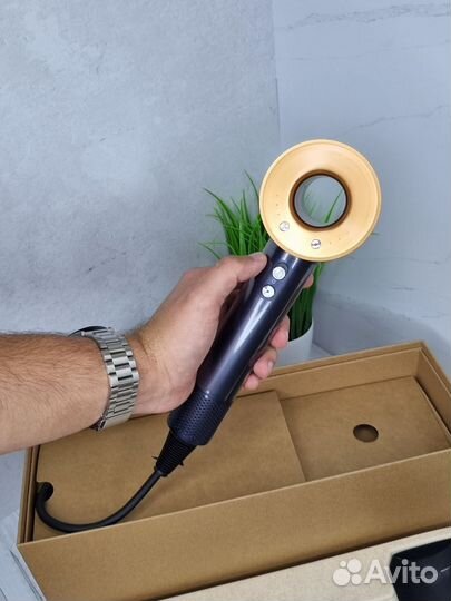 Фен Dyson HD15 (Малайзия)