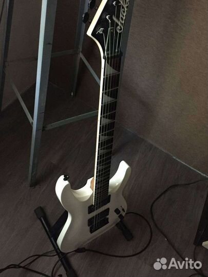 Электрогитара Jackson dinky js22 обмен