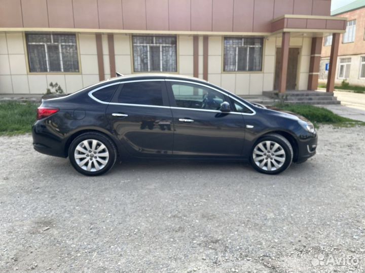 Opel Astra 1.6 AT, 2013, 132 000 км