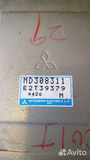 Блок управления двигателем Mitsubishi md308311 1.3
