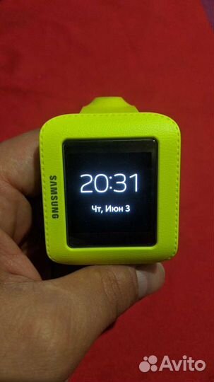 Samsung Galaxy Gear SM-V700