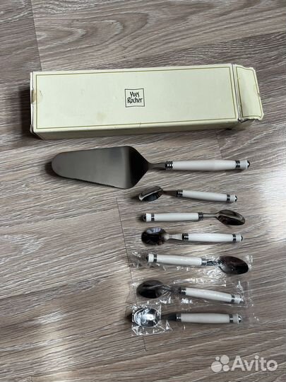 Набор столовых приборов