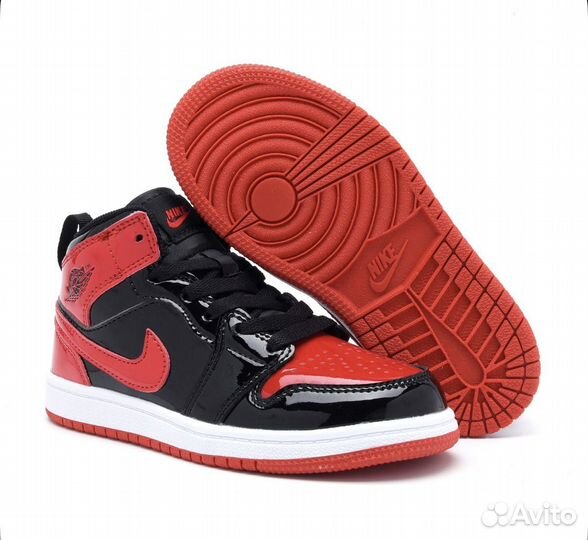 Nike air jordan 1kids