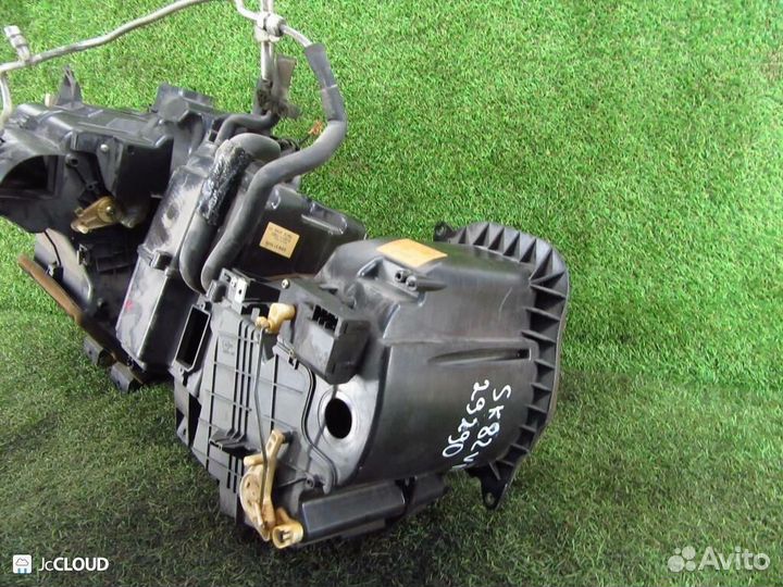 Корпус печки на mazda bongo SKF2VN RF