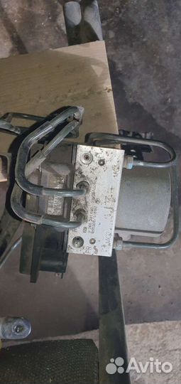 Блок ABS Subaru Forester SH