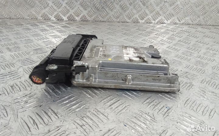 Блок управления двигателем Audi A6/RS6/S6