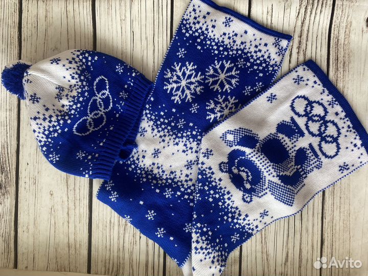 Комплект шапка и шарф