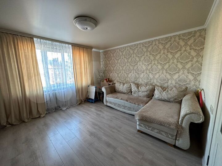 2-к. квартира, 50 м², 5/5 эт.