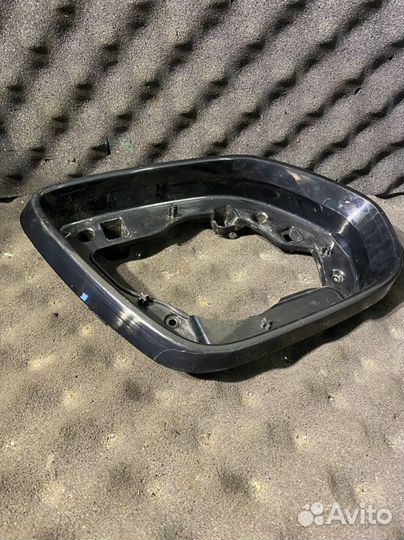 Haval F7 F7x рамочка зеркала правая