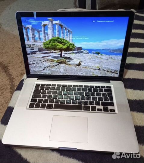 Macbook j 7